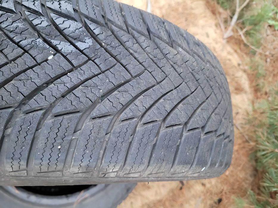 195/55/16 sprzedam.dwie opony zimowe 2022