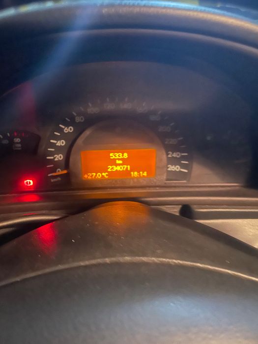 Mercedes Advanguard c220 01 — photo 5