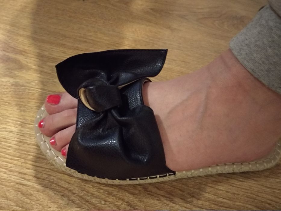 Klapki espadryle z rafią