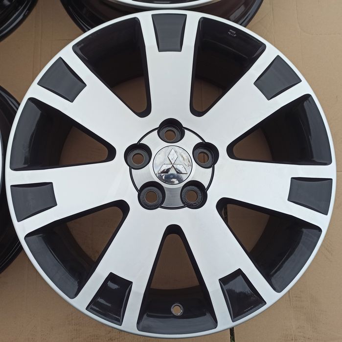 Felgi Oryginał Mitsubishi Eclipse Asx Outlander 5x114,3 7Jx18 ET38
