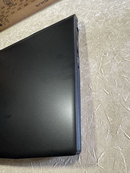 MSI Katana GF66 11UC | i5-11400H | RTX 3050 | 8GB RAM | 500GB SSD