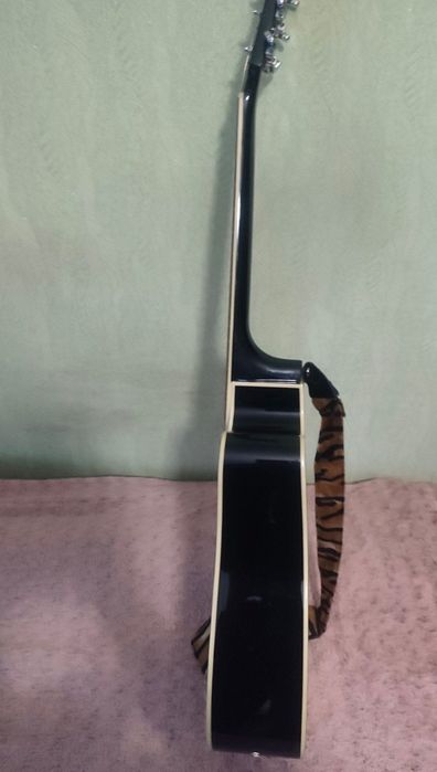 Гітара Акустична!