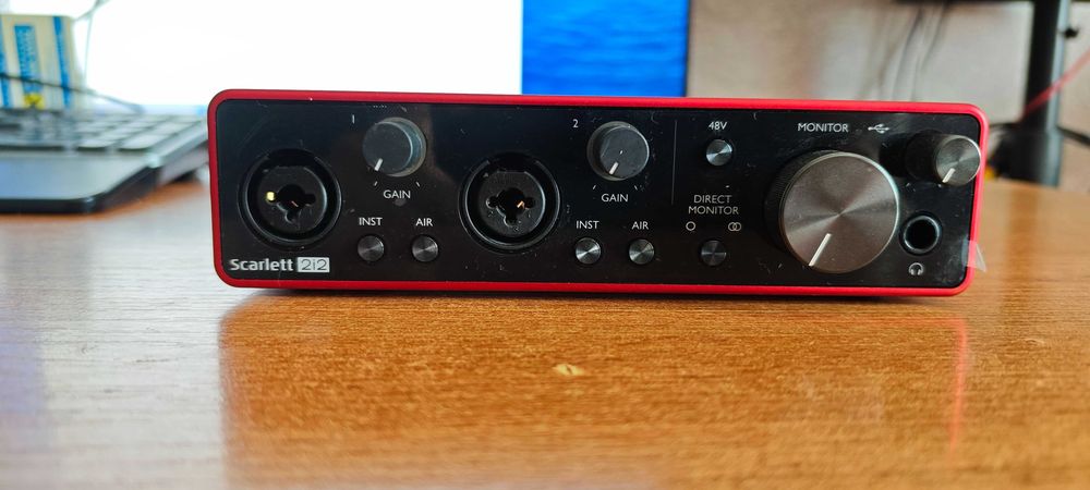 focusrite scarlett 2i2 3rd gen - Купить студийное оборудование