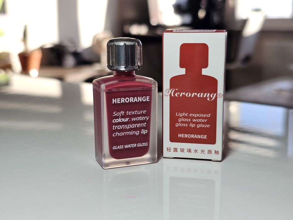 Błyszczyk do ust HERORANGE #01