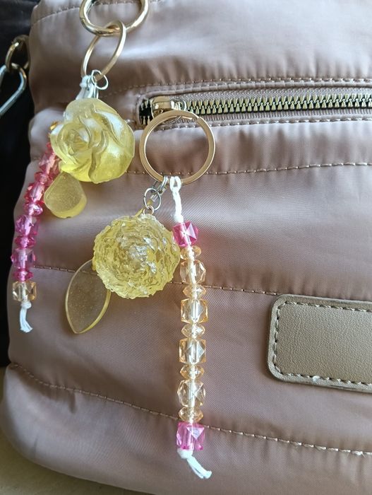 Bag charm artesanal FLOR duplo
