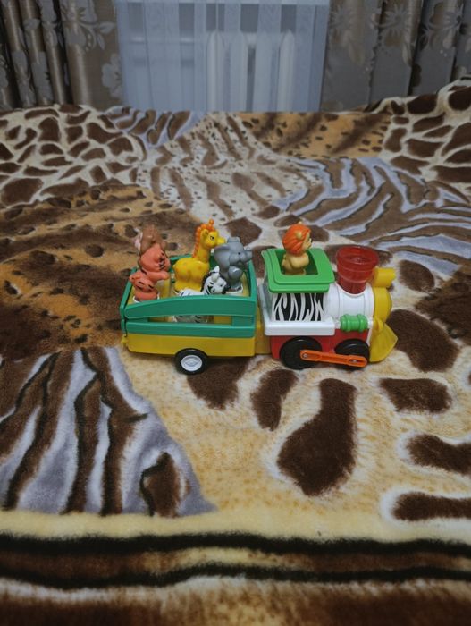 Продам игрушка детский паравозик