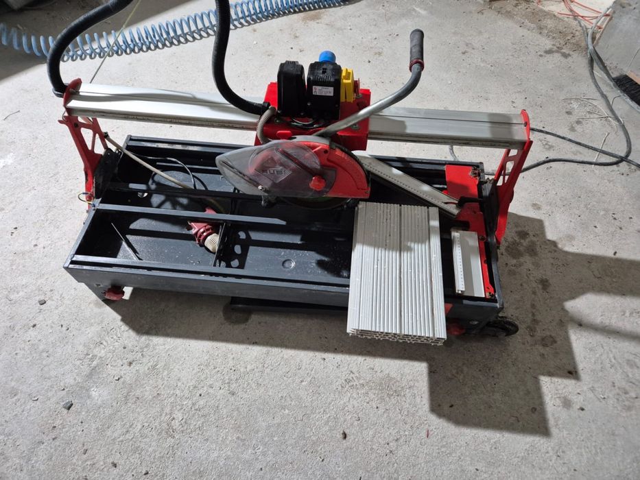 Przecinarka elektryczna Rubi Dc250