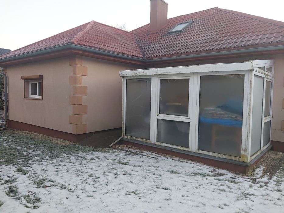 Sprzedam DOM parterowy z poddaszem uzytkowym