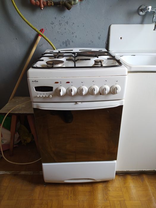 Kuchenka gazowa gazowo-elektryczna Amica