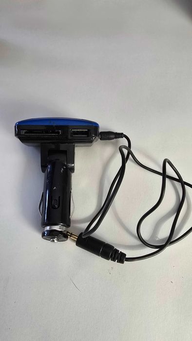 • Transmissor Auto Zipy com Leitor de Cartão e USB