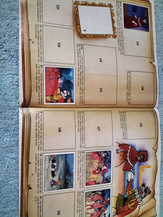 Caderneta do Dartacão de 1992 com 99 cromos