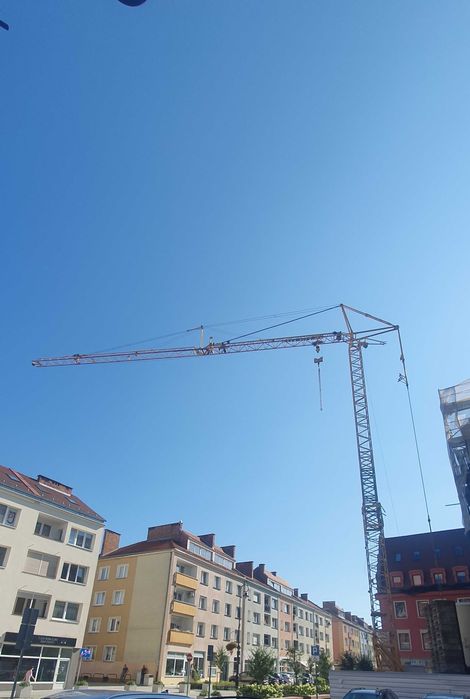 Żuraw budowlany LIEBHERR 42K.1