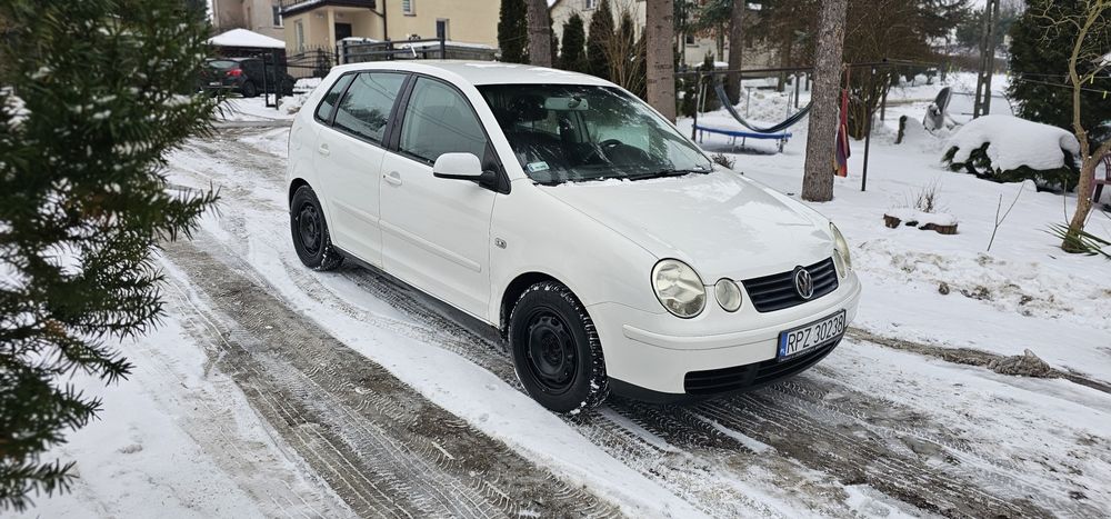 Ładne białe polo kricket 2004r 1.2 b do jazdy okazja!