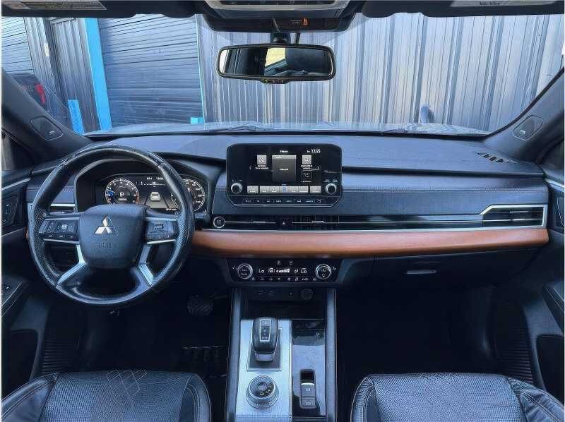 2022 Mitsubishi Outlander SEL Special Edition