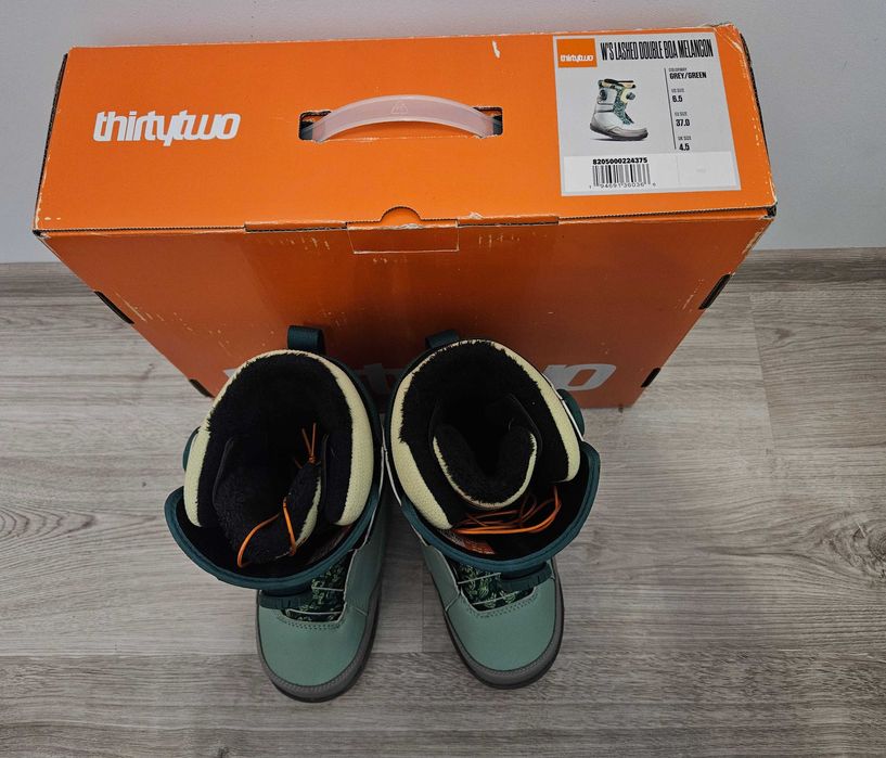 ごうやん  美品 thirtytwo LASHED POWELL 26 25-26モデル サーティーツー THIRTYTWO LASHED / FAVA