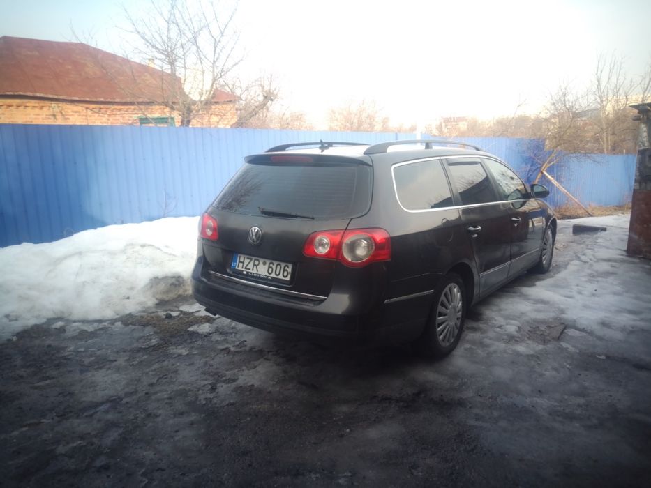 Фольксваген Пассат Б6  2.0 TDI