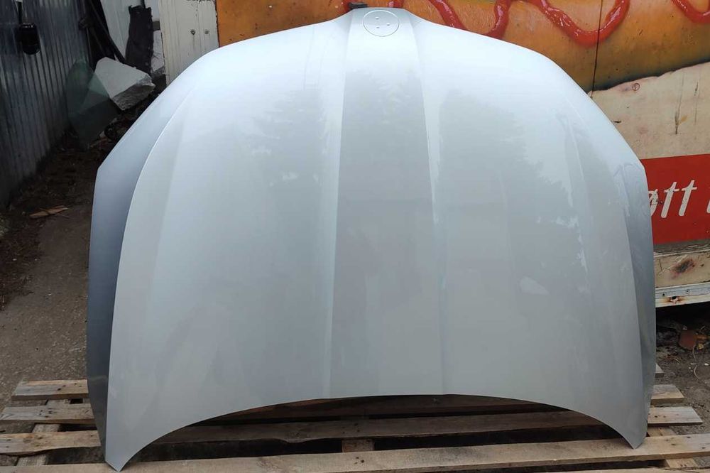 SKODA Octavia III 5E Капот