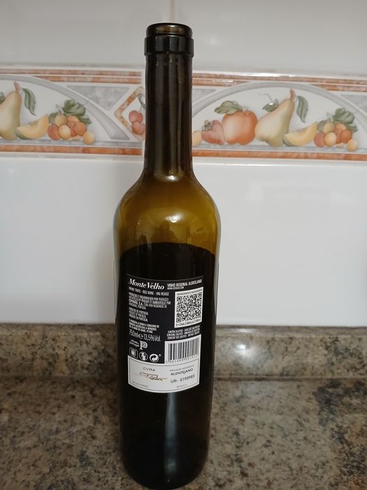 Empty Bottle "Monte Velho"64862819740546121