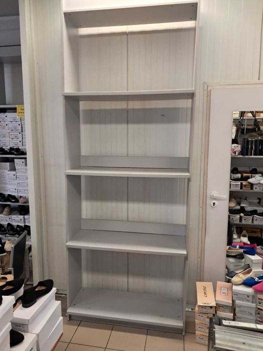 Regał sklepowy z płyty meblowej