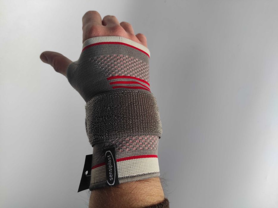 Бандаж на запястье Sensiplast, размер L, правый, на руку, шина