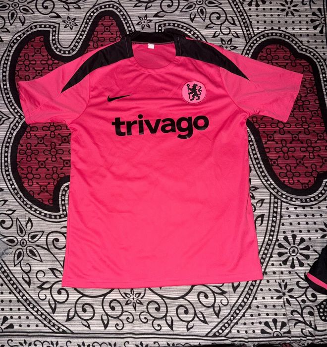 Kit do chelsea rosa