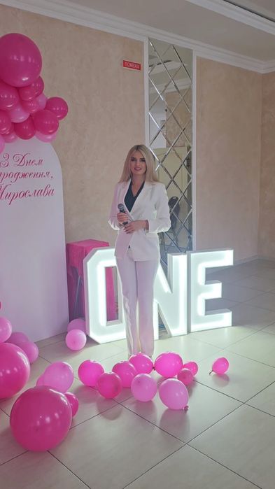 Ведуча  в Чернігові на весілля та свята. Тамада