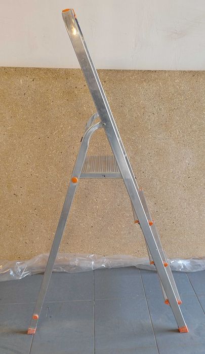 Drabina aluminiowa 4 stopnie 1-stronna
