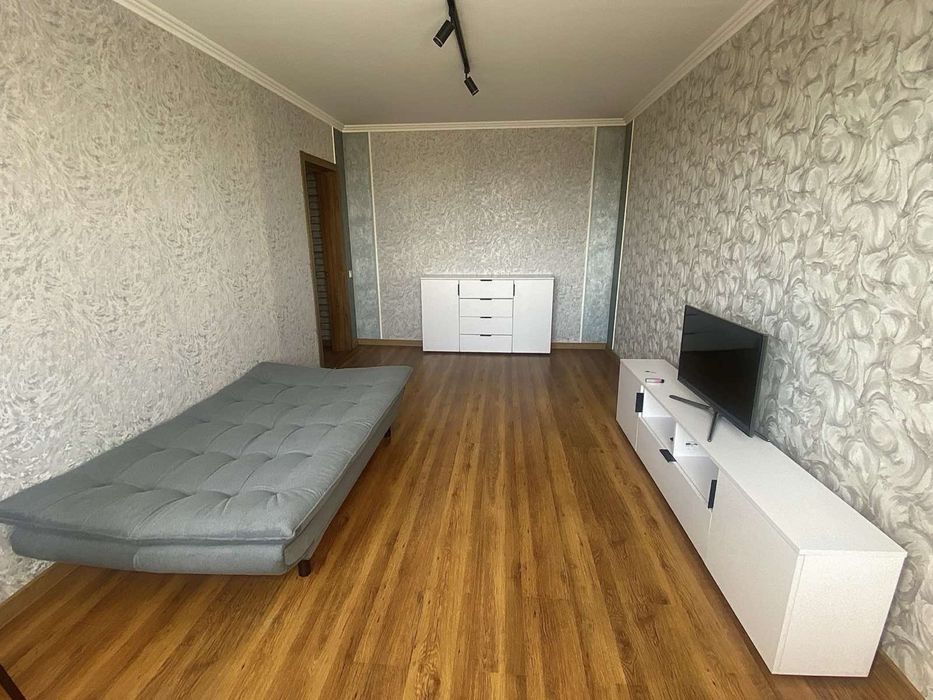 Квартира подобово , оренда/ двокімнатна/