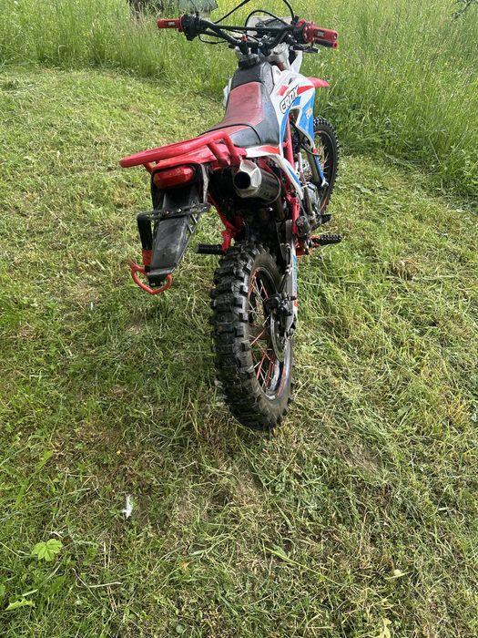Sky bike CRDX 200