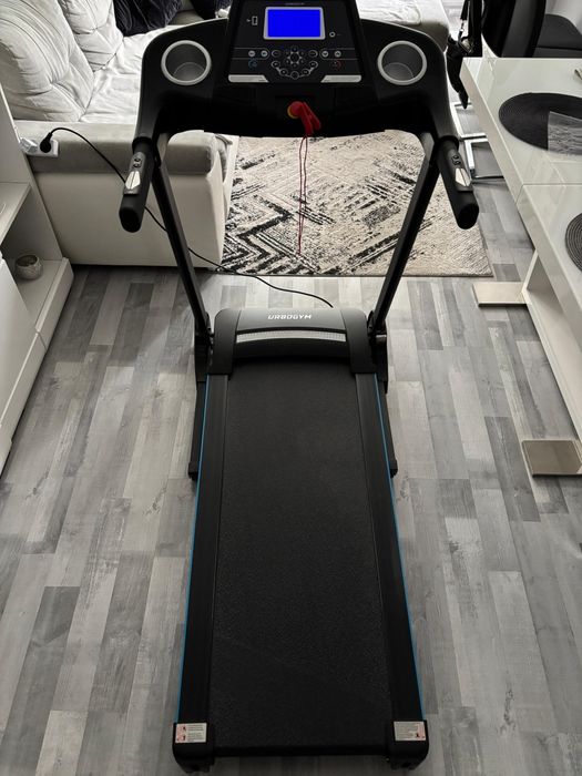 Bieżnia UrboGym V520