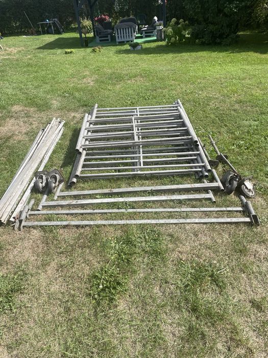 Rusztowanie aluminiowe jezdne 135cm x 200 cm