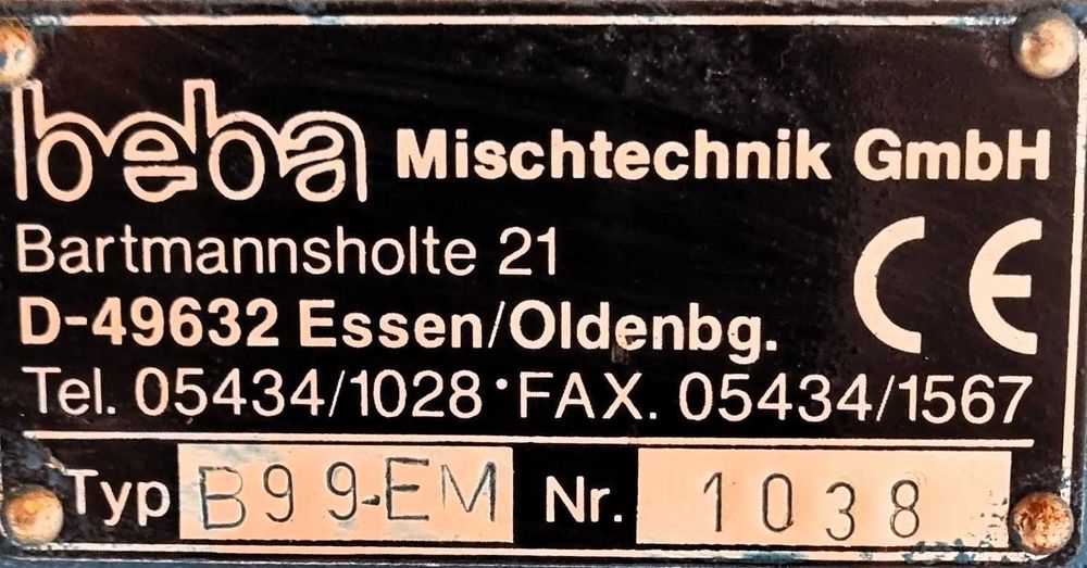 Mieszalnik przemysłowy do farb, klejów, zapraw.