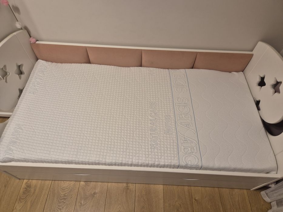 Łóżko dziecięce 160x80 z szuflada i materacem hevea