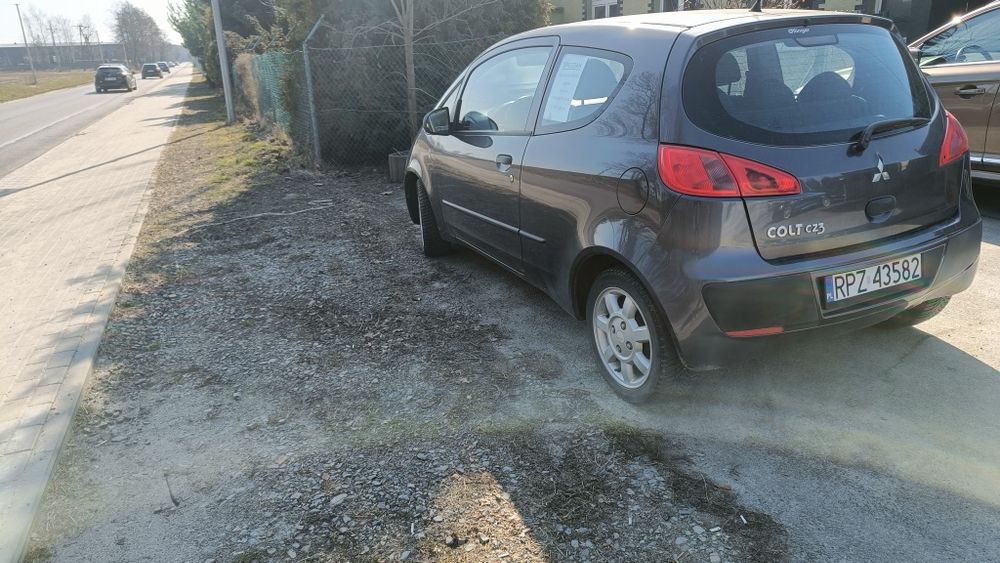 Mitsubishi Colt Cz3