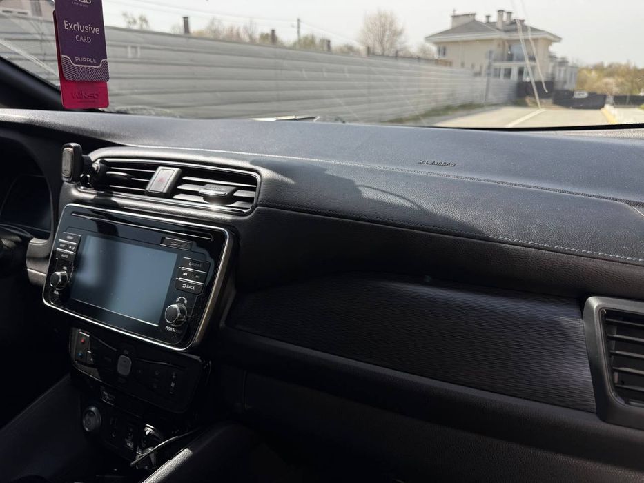 Nissan leaf 2 ze1 40квт європа