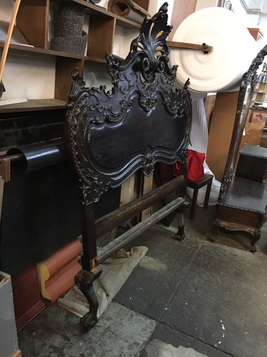 Cama D João V em castanho