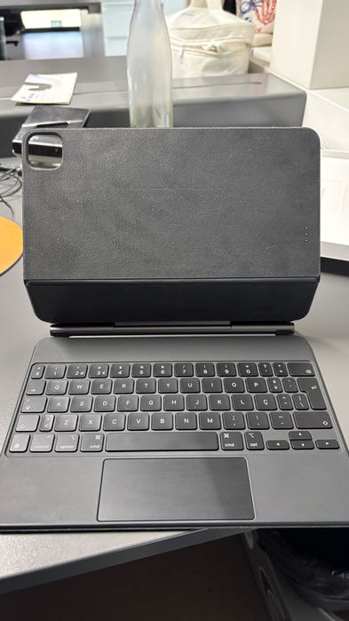 Teclado para iPad magic keyboard