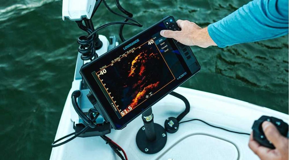Lowrance ACTIVE TARGET 2 XL przetwornik nowość 2026 dostępne od ręki