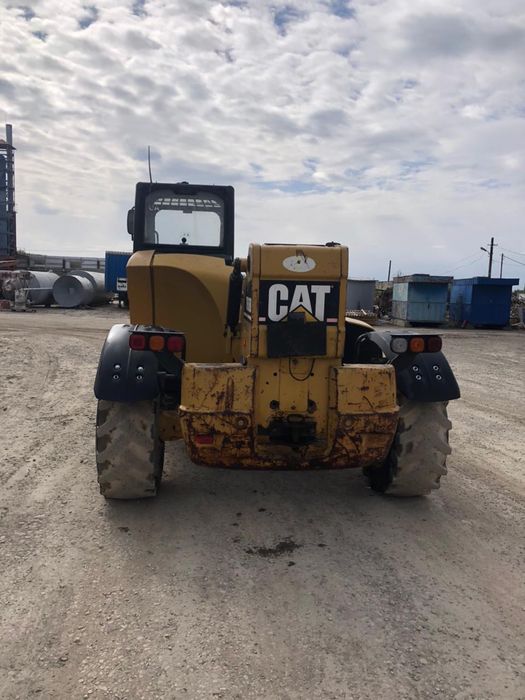 Навантажувач телескопічний Caterpillar TH 360B