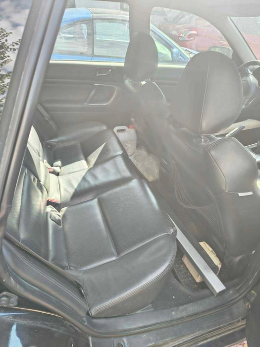 Subaru legacy IV kombi 4x4, uszkodzone