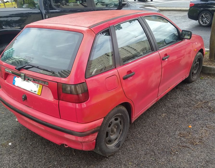 seat Ibiza. Tanque de guerra