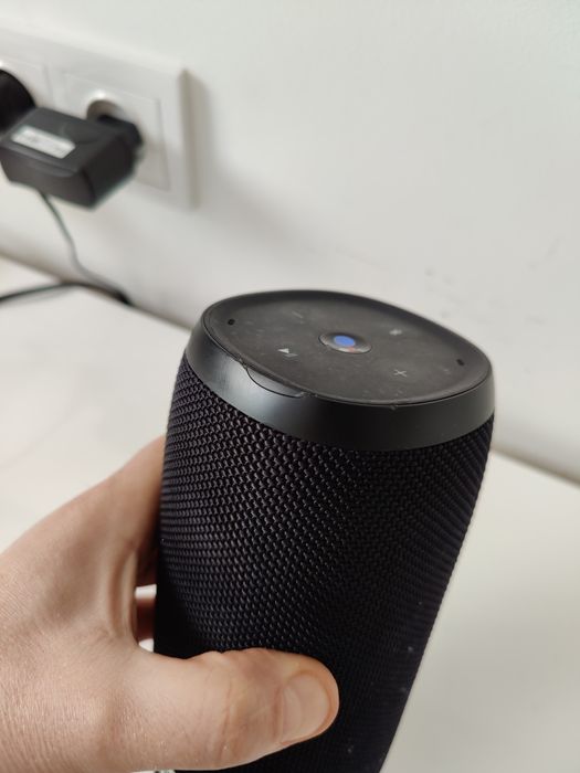 Портативна колонка JBL link 20 з голосовим помічником