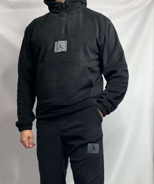 Мужской спортивный костюм на осень зиму из ткани полар флис