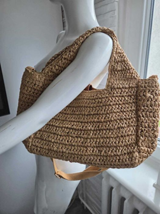 Viralowy koszyk damski plażowy marki Primark