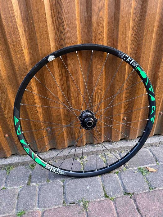 Колесо SunRingle 27.5 Enduro 20x110