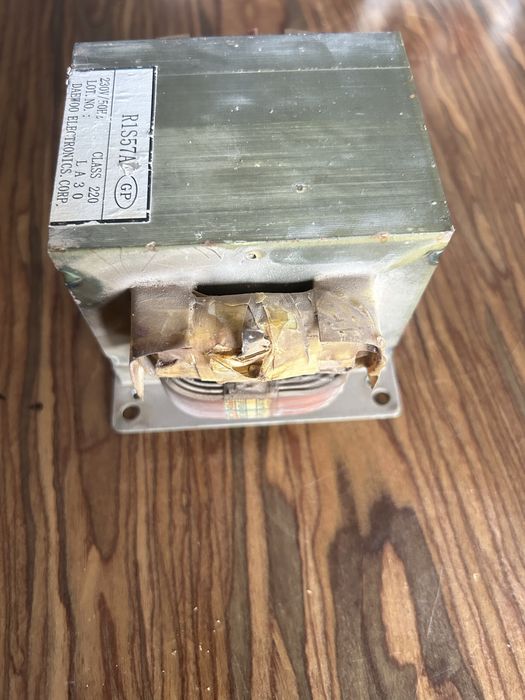 Transformator od mikrofali 700w