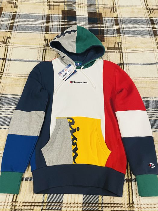 Продам НОВЫЙ крутой худи Champion