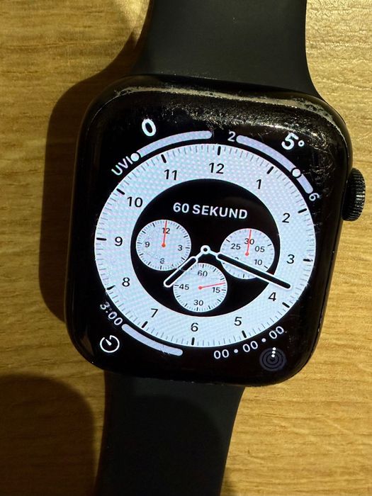 Apple Watch 7 gen. 45 mm - komplet