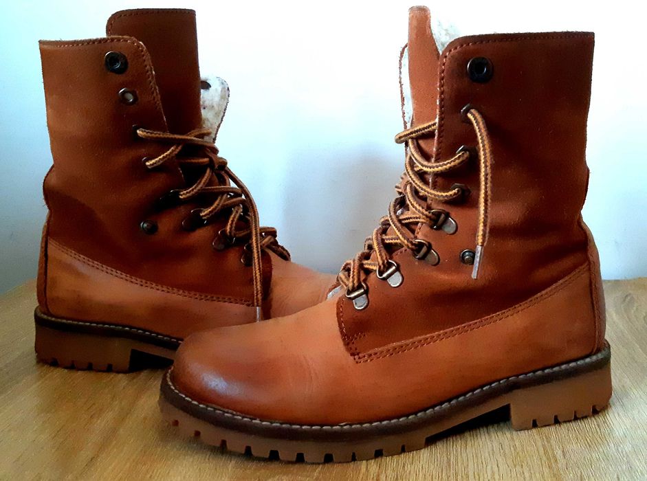 Buty zimowe trapery miodowe damskie ROOTS  Canada kożuszek