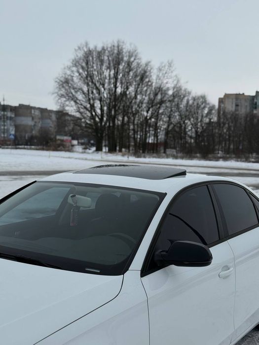 В продажі ауді а 4 б 8 2010 року по Україні